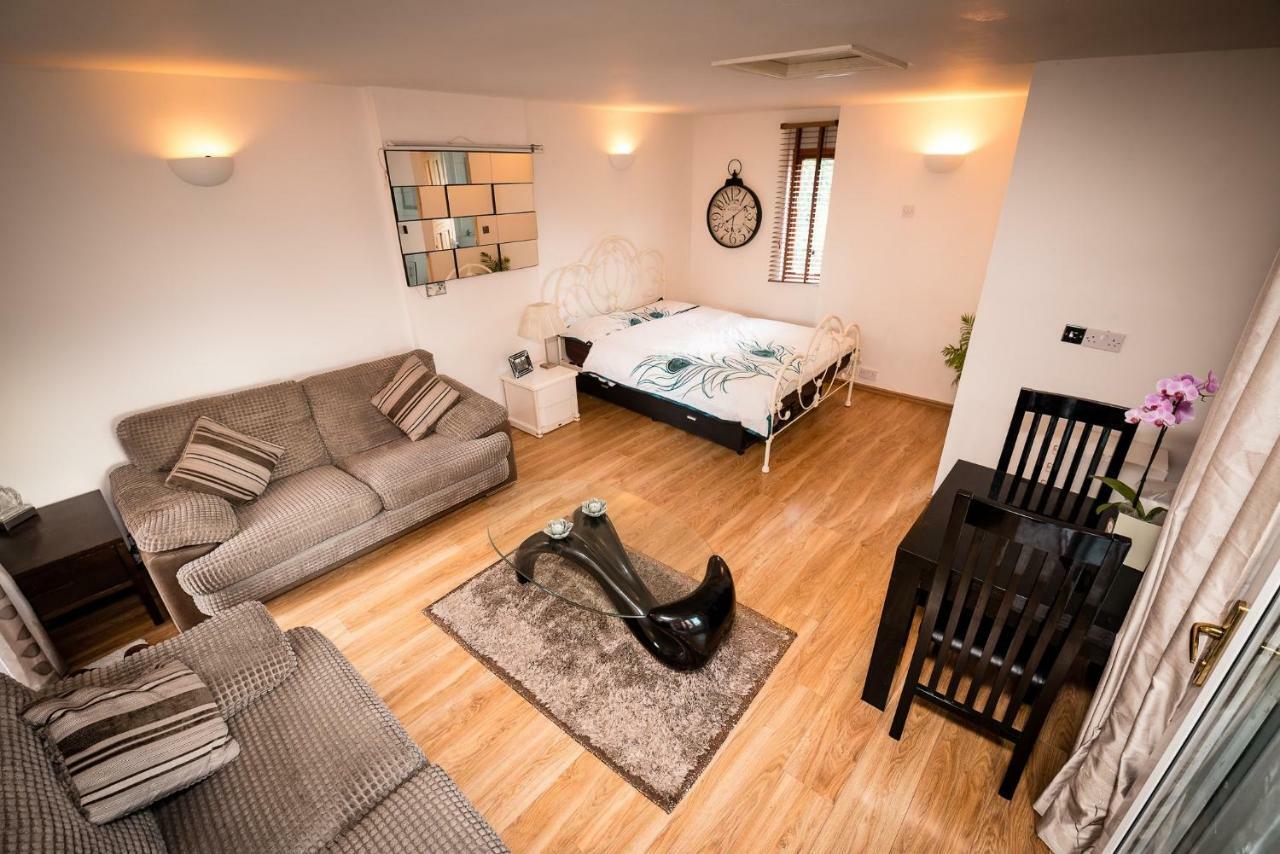 Spring Meadow Apartment Worcester Exterior photo